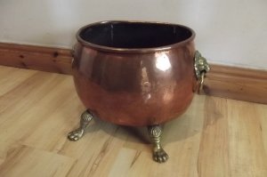 Log Bin Georgian Ingle Nook Kidney Shaped Superb Quality