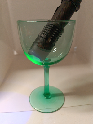 Discover the charm of a 19th-century plain Victorian uranium drinking glass. Glow in history, 12cm tall, preserved pontil marks. Buy now!