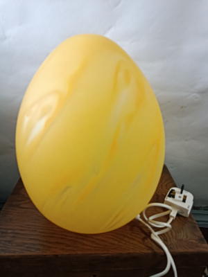 Discover the allure of French Vianne Glass with our vintage table lamp by Serge Ligardes. It's a charming 20th-century piece with a unique egg shape. Shop now!