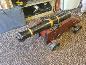 Discover our collection of 19th-century naval cannons. Featuring a clear touch-hole and a repro carriage. Browse now for rare antiques and naval artifacts.