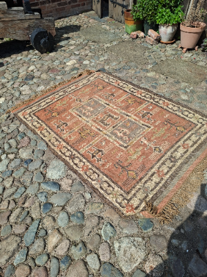 Discover our range of authentic, old African tribal rugs. Sized at 185x130cm, these unique pieces will transform any space. Shop now for exclusive deals.