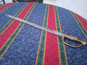 Explore our collection of 19th-century Baker rifle bayonets. Exceptionally crafted in India. Buy now to add historical value to your collection.