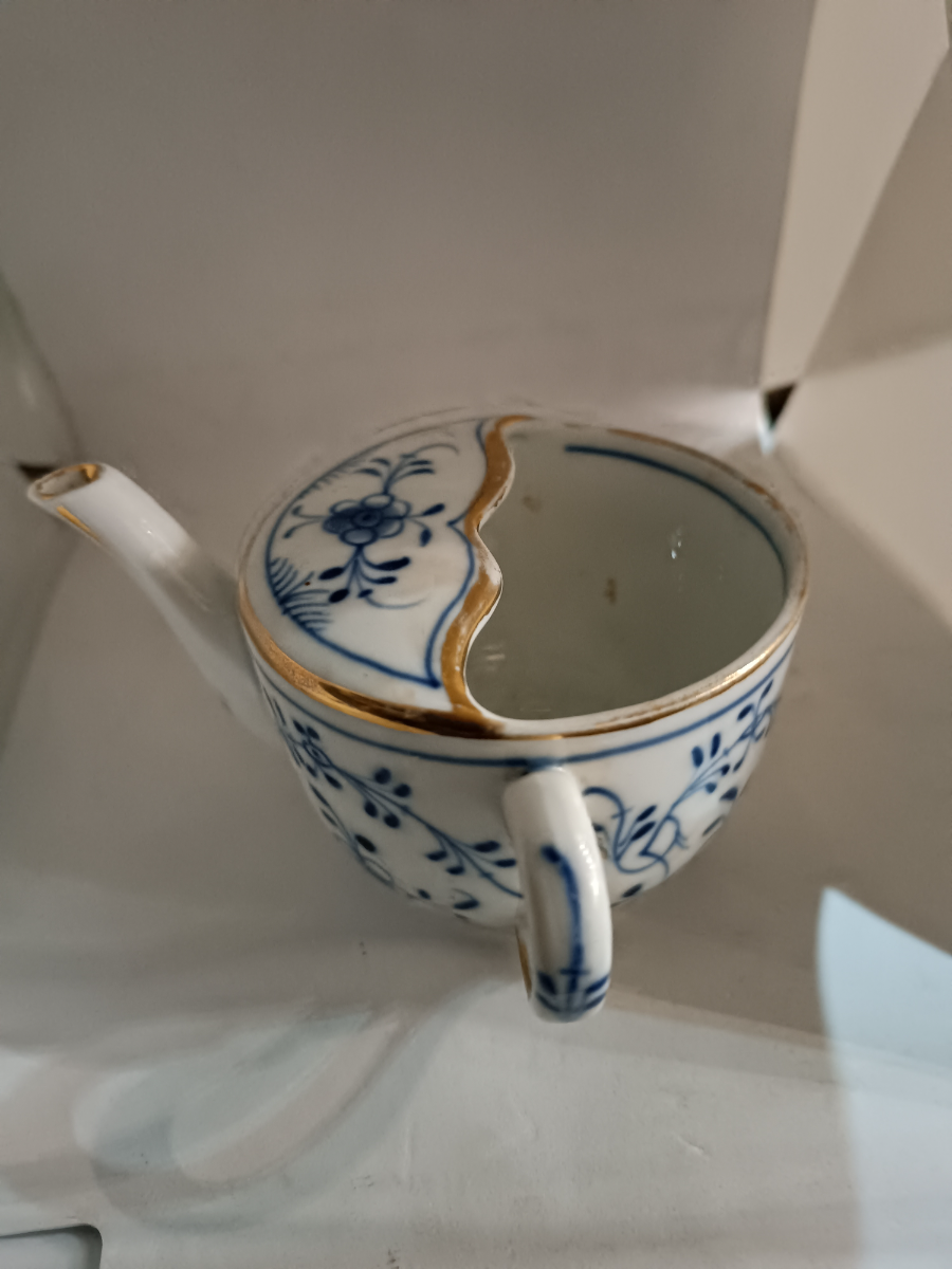 Victorian Invalid Baby Feeding Cup Or Apothecary Baby Feeding Cup