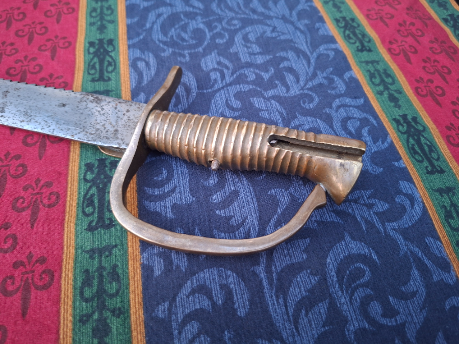 Explore our collection of 19th-century Baker rifle bayonets. Exceptionally crafted in India. Buy now to add historical value to your collection.