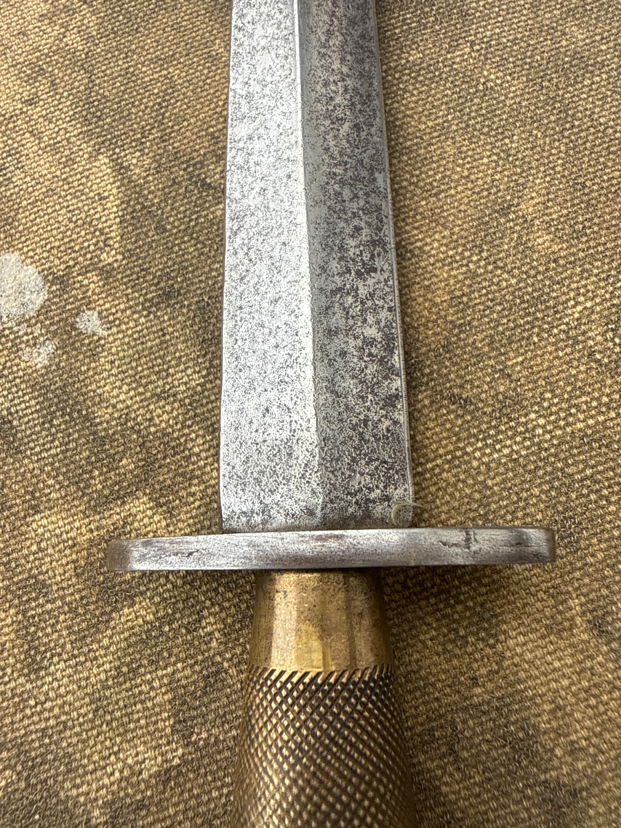 Second Pattern Type 1 Commando Knife