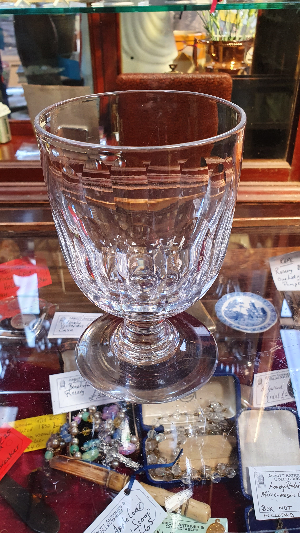 Discover our range of stunning, heavy Victorian lead crystal pieces from the 1880s. Hear the beautiful note they create when struck. Contact us for international postage queries. Buy now!