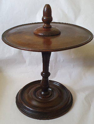 Discover our rare Georgian Sweetmeat Stand c. 1810, perfect for an elevated dining experience. Explore its unique design, reminisce in history, and indulge in sweets. Shop now!