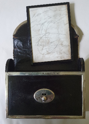 Discover royal elegance with our Antique Leather and Silver Clutch, once owned by Countess Lady Warwick. Featuring exquisite silver mounts, explore its rich history. Buy now!