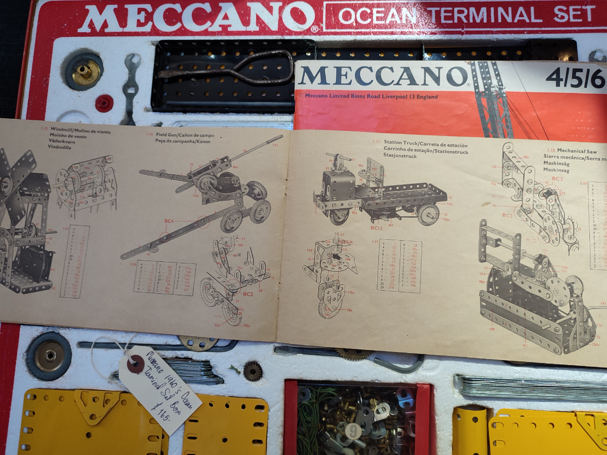 Meccano Ocean Terminal Set.