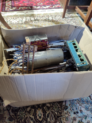 Discover our fantastic collection of 1930's 0 gauge track and carriages. Locomotive not included. Shop now to add unique vintage charm to your model railway!