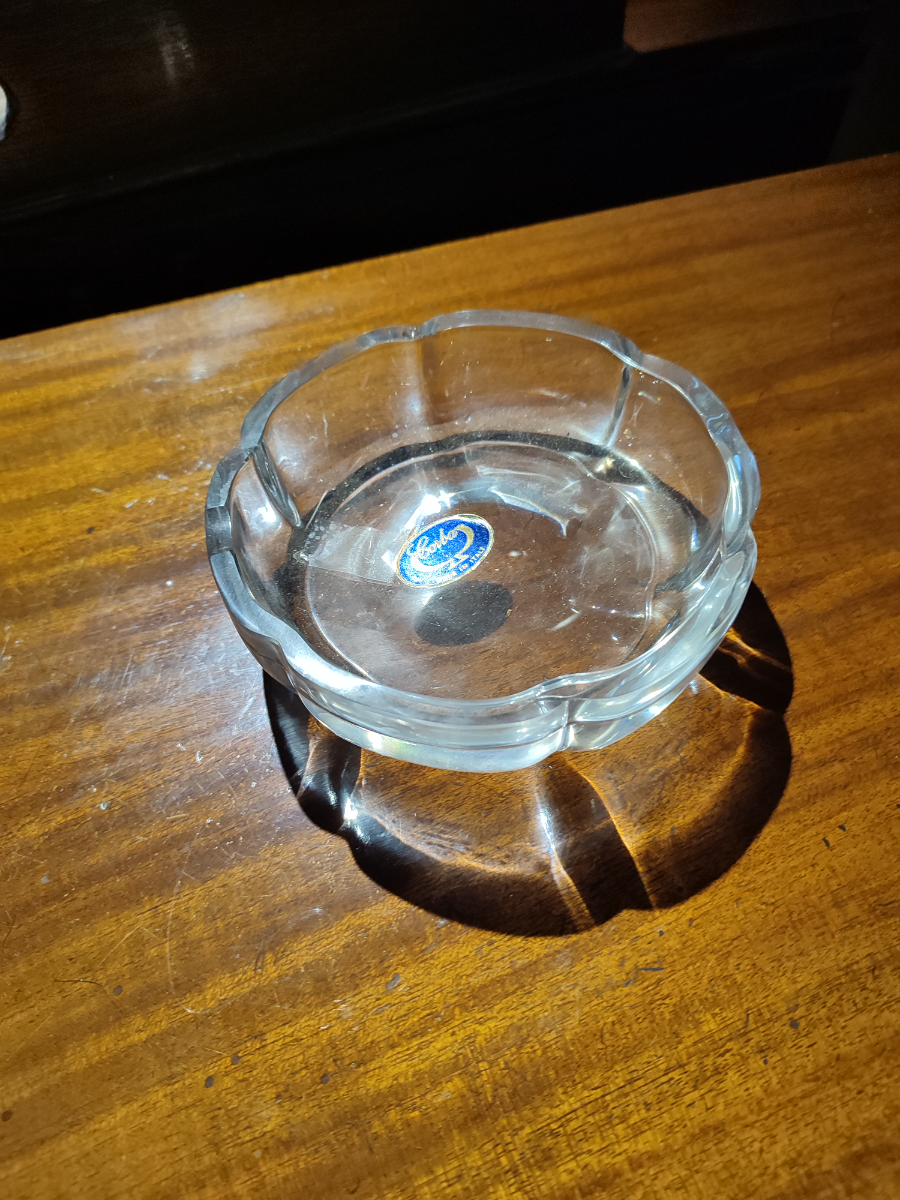 Discover the craftsmanship in our Italian Cobra Ashtray collection. High-quality, unique design, perfect for any style! Buy now for exclusive deals on home decor items.