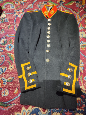 Explore our range of Royal Marines O/R's tunics. The ideal size for a small fit, even without a label. Order now for top quality & swift delivery!