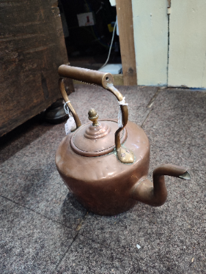 Discover our wide range of authentic Victorian copper kettles! High-quality, durable and uniquely designed. Shop now for the best deals on antique teaware!