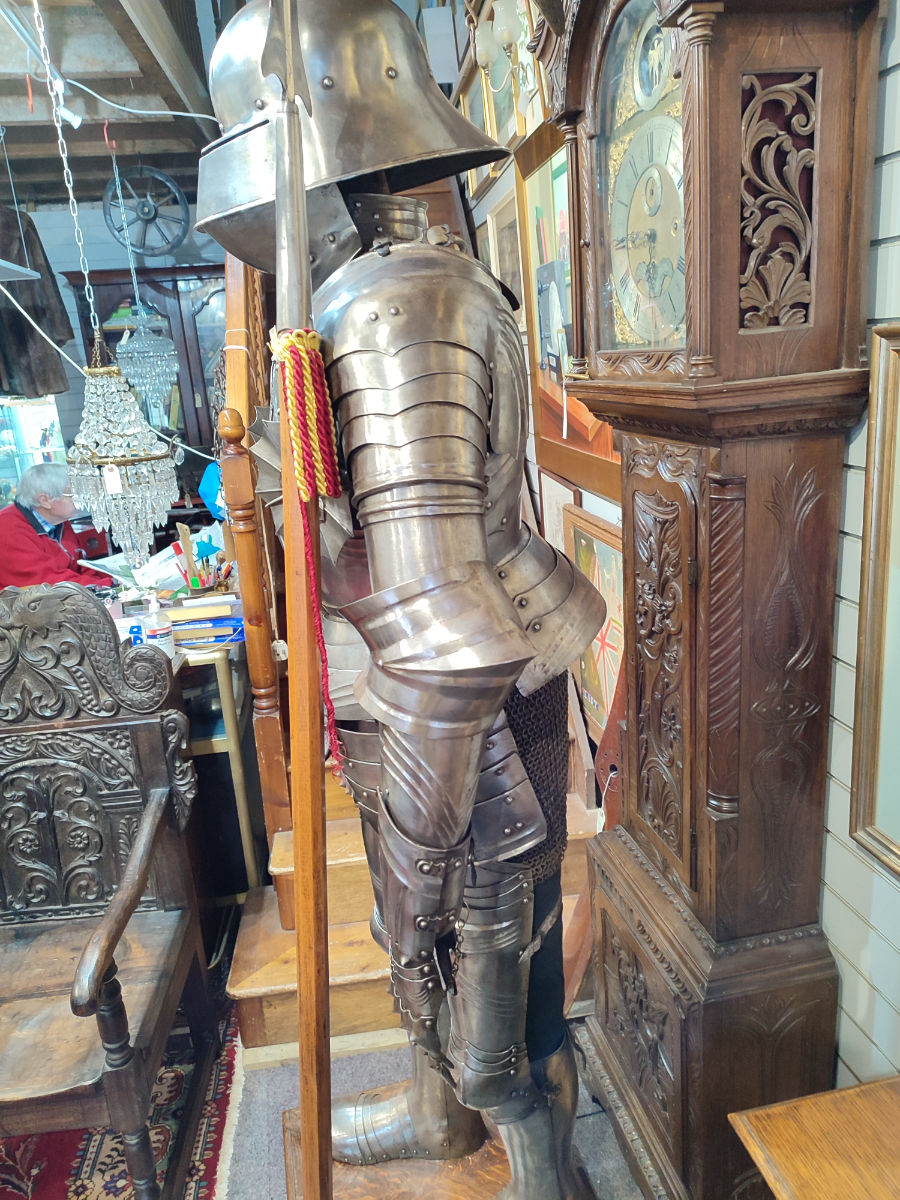 Victorian / Edwardian Gothic Plate Armour With Polearm.
