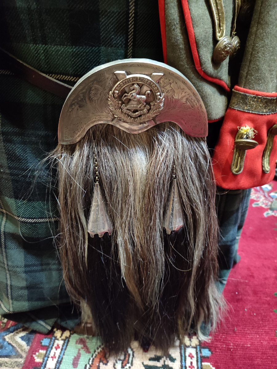Liverpool Scottish Regiment Officers Tunic And Sporran