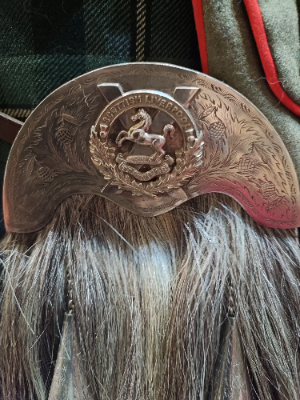 Liverpool Scottish Regiment Officers Tunic And Sporran