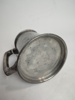 Discover Craftsman Pewter's Arts and Crafts pewter tankard. Handcrafted in Sheffield. Perfect for a unique gift. Shop now and bring tradition home!