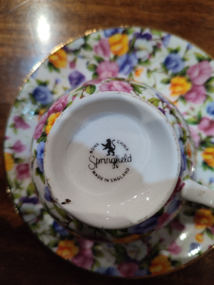 Discover our stunning Springfield Bone China tea cup and saucer collection! Elegant designs, perfect for tea lovers. Shop now to elevate your tea time experience!