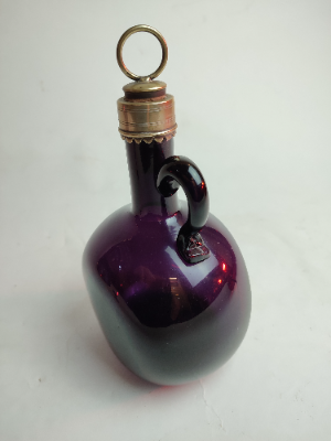 Explore our collection of Georgian dark amethyst flasks from the 1830-1840 period. Perfectly measured 22cm high, in excellent condition. Shop now for vintage charm!