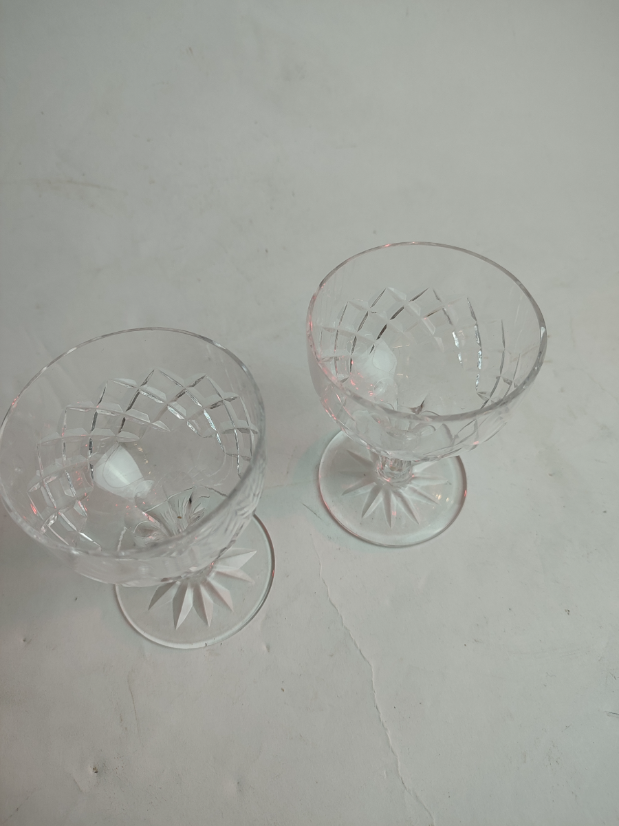 Explore our range of stunning 20th-century champagne glasses. Perfect for any celebration, these unique designs enhance your toast. Shop now for amazing deals!