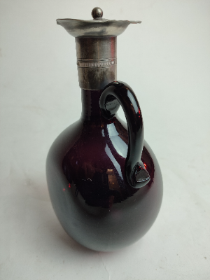 Explore our rare Georgian claret flask in stunning dark amethyst. Circa 1830-1840, measures 20cm. Shop now and own a piece of history!