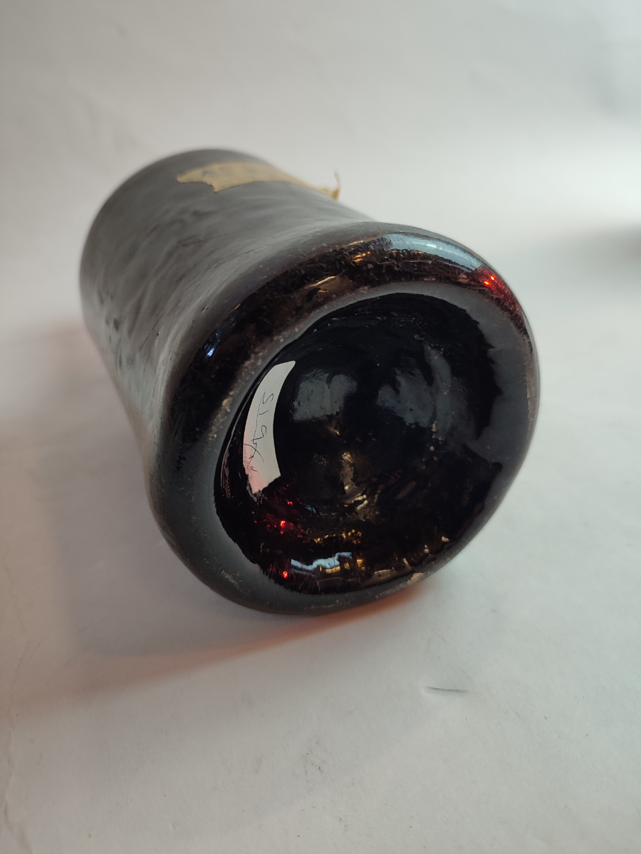 Discover our collection of 19th century handmade bottles. Uncover treasures like our 1875, 24cm height piece. Explore now for unique finds!