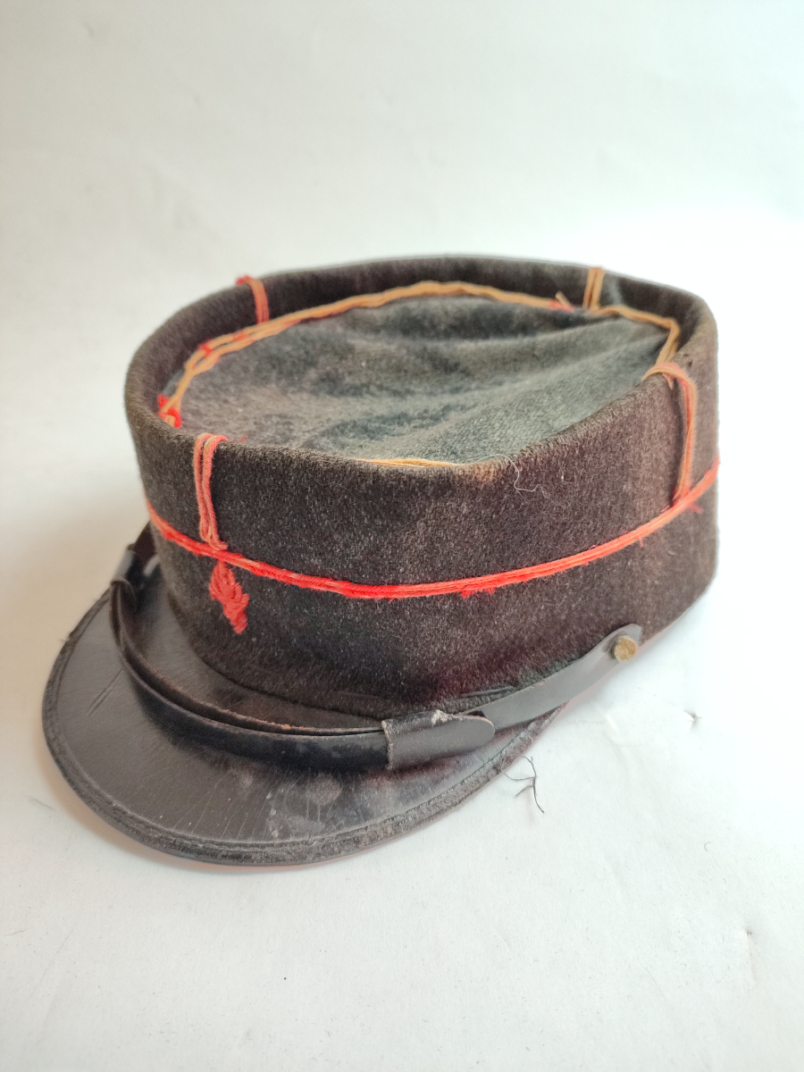 Explore our collection of authentic 1900 French fire service kepis used during WW1. Dive into history with this unique item. Shop now!