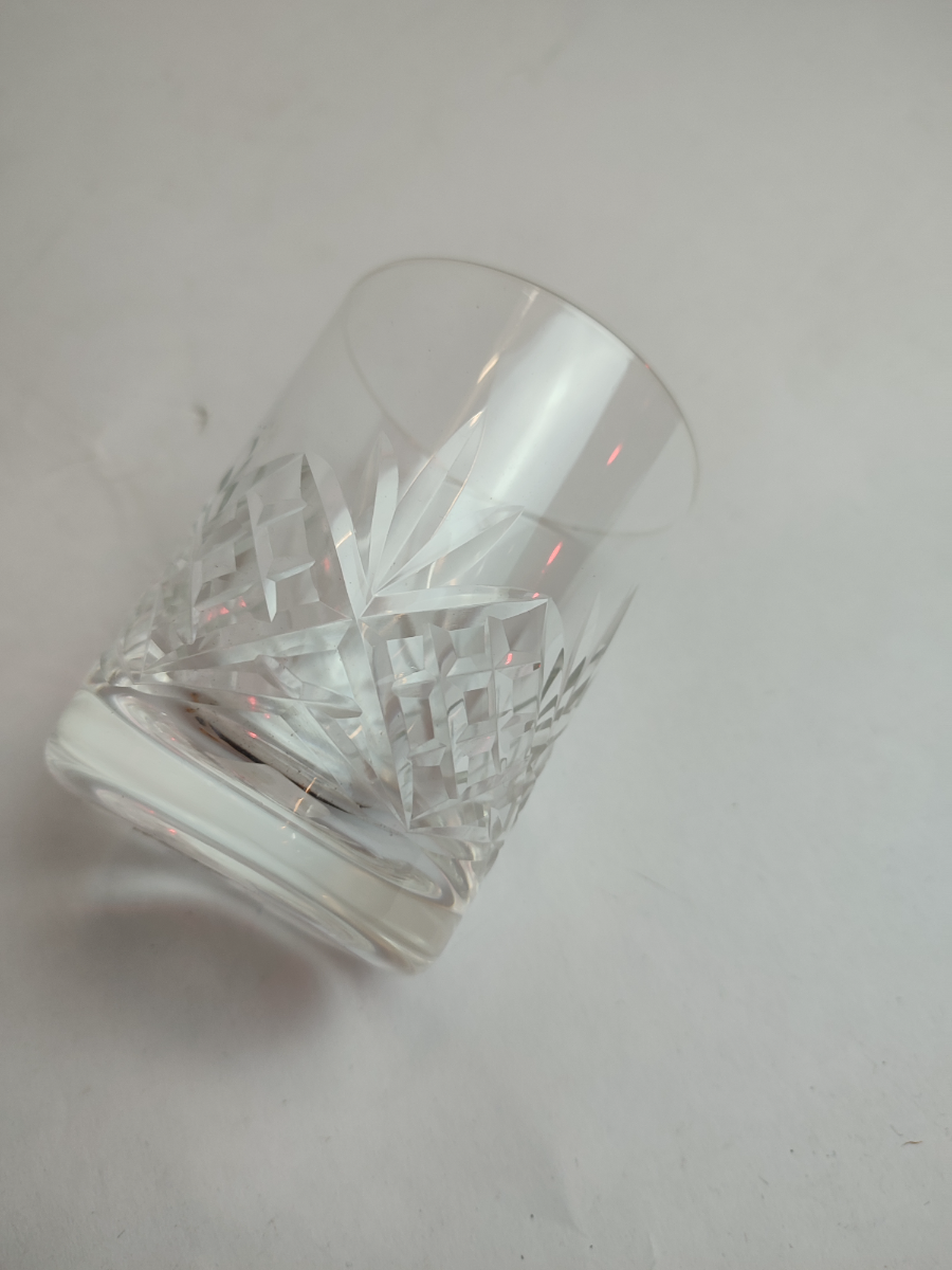 Explore our range of 20th-century whisky glasses, expertly crafted by unknown makers. Dive into details, make a purchase & elevate your drinking experience today!