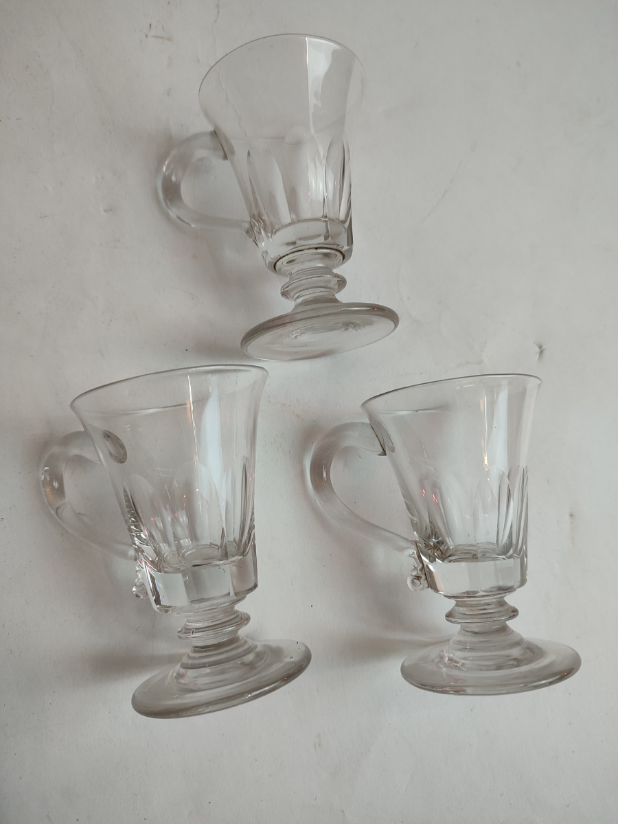 Discover our collection of pristine Victorian jelly glasses. Standing at 9cm, they're perfect for your home. Shop now and add a touch of vintage elegance today!