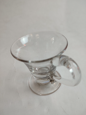 Discover our collection of authentic Georgian jelly glasses in good condition, perfect for your antique collection. Shop now and add a unique piece of history to your home.