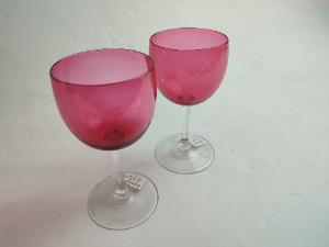 Discover our range of late Victorian pink drinking glasses! One piece slightly chipped but oozes classic charm. Shop now for your vintage glassware collection needs.