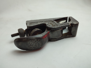 Discover our Preston patent steel bull-nose plane, perfect for intricate woodwork. With a width of 13cm, it's ideal for precision. Shop now for great results!