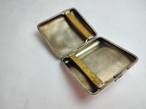 Sterling Silver Cigarette Case Dated 1927.