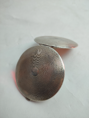 1933 Dated London Powder Compact.