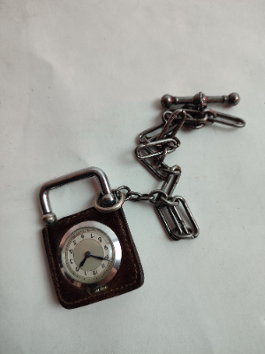 15 Swivel Fob Watch.