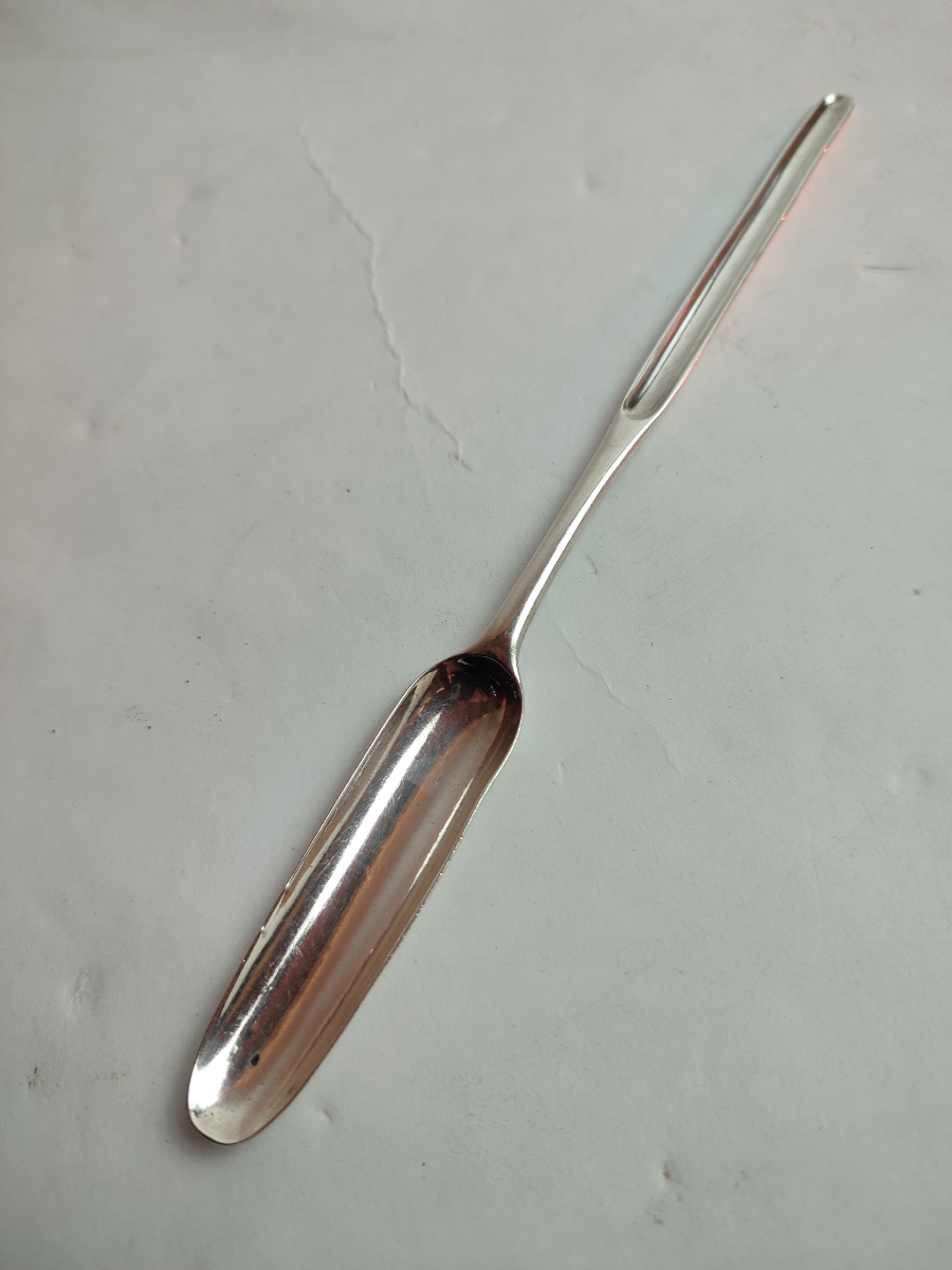 George II Silver Marrow Scoop.