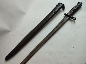 Discover a rich piece of history with our American pattern 1913 bayonet, dated September 1917. In good condition. Shop now for a step back in time!