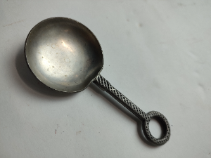 Discover our stunning range of Pewter Victorian tea caddy spoons. Each piece is finely crafted, ensuring durability and style. Shop now to add elegance to your tea times!