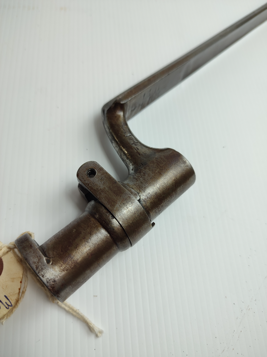 Discover the Podewils Rifle Model 1858/67, complete with regimental blade markings. Despite missing ring bolt, it's in good condition. Shop now!