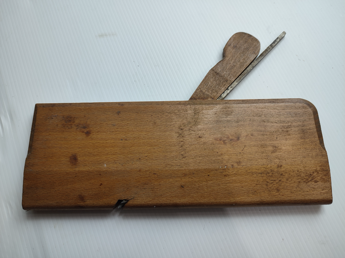 Discover rare Victorian to early 20th-century planes at our online antique store. Unveil unique specifications and history. Shop now to add to your collection!