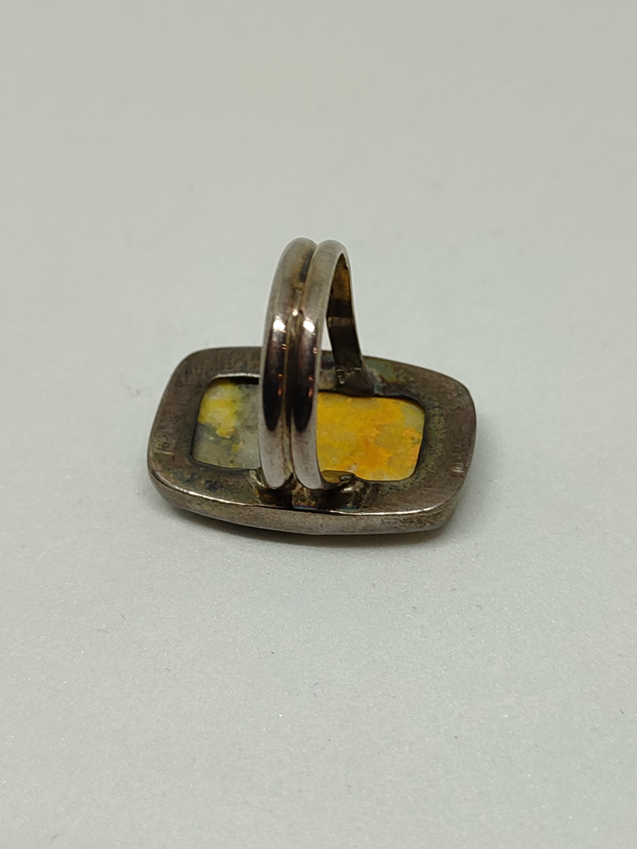 Discover our stunning Silver Ring, featuring Indonesian Bumble Bee Jasper in size K. Order now for a unique addition to your jewelry collection.
