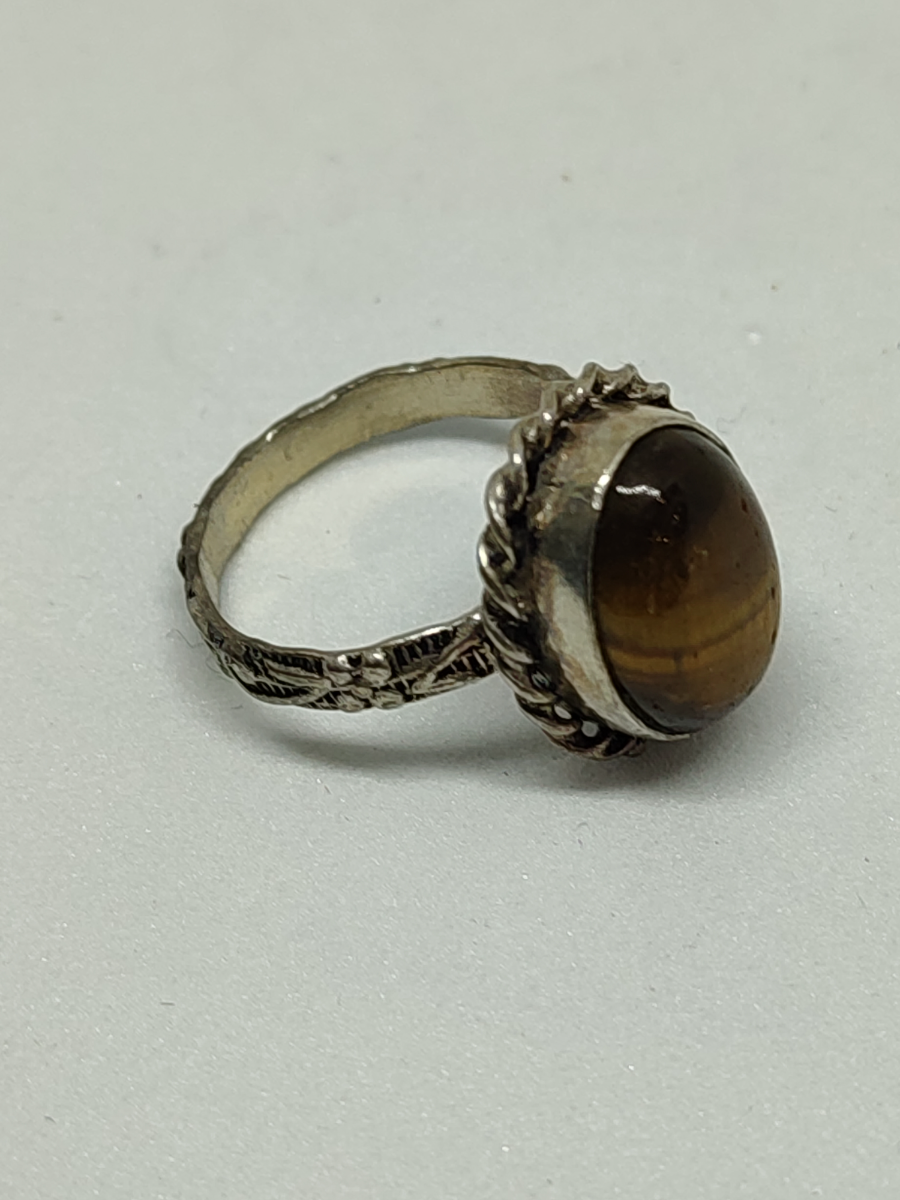 925 Silver Ring with Tiger Eye