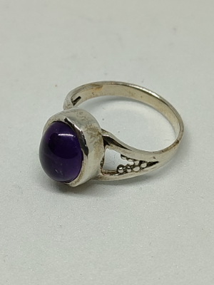 Silver Amethyst Ring