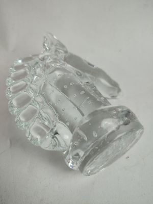 Explore our collection of meticulously crafted horse head glass paperweights. Perfect for your desk decor. Don't wait, buy now & add elegance to your workspace!