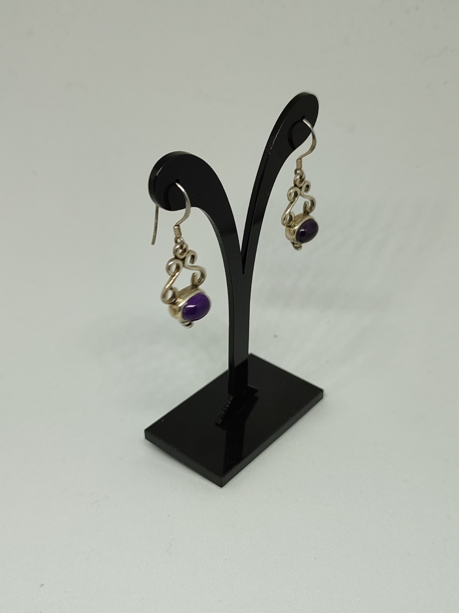Silver Amethyst Earrings.
