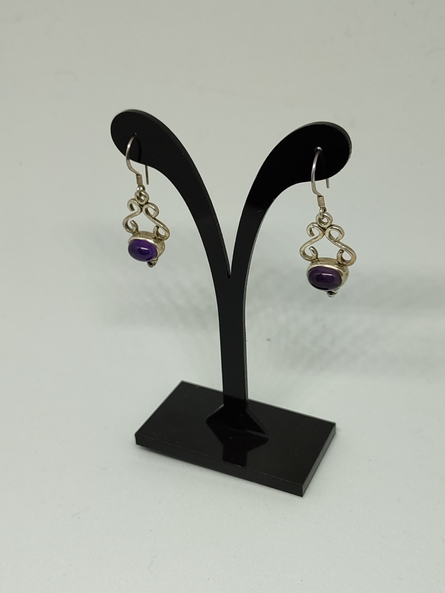 Silver Amethyst Earrings.