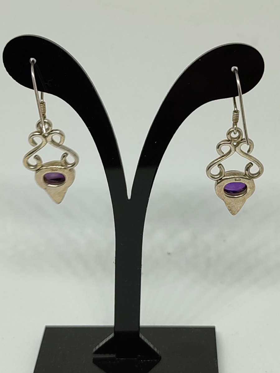 Silver Amethyst Earrings.