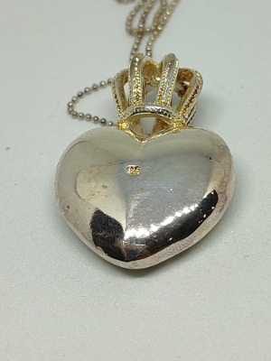 925 Silver Chain and Heart Pendant.