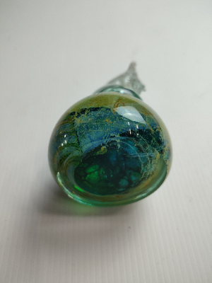 Discover our stunning range of Mdina glass paperweights. Elegant design, impeccable craftsmanship. Shop now and enhance your collection with these unique artworks.