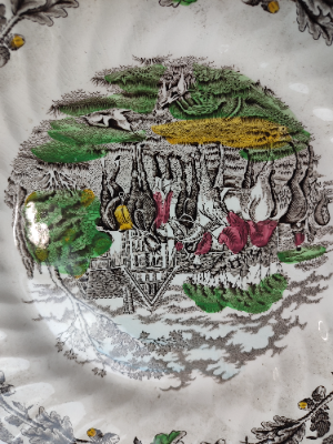 Discover our vast collection of Fine Staffordshire ware, specifically the 'Myott, Country Life' plate with 27cm width. Shop now for your ideal home decoration piece!